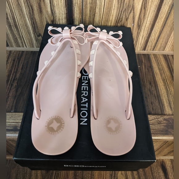BCBGeneration Flip Flops Flat Light Pink - Picture 4 of 5